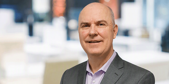 Headshot bio robert fowlie 705x354